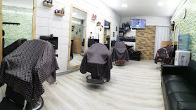 Costanova Barber