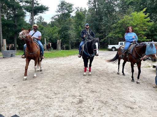 Tourist Attraction «C and L Stables», reviews and photos, 1095 Ives Rd, East Greenwich, RI 02818, USA