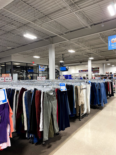 Thrift Store «Goodwill», reviews and photos, 1970 E Dorothy Ln, Kettering, OH 45420, USA