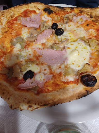 Flori.da Pizzeria in Tufo, Provincia di Avellino