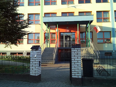 Szkoła Podstawowa nr 12 im. H. Sienkiewicza Wandy 11, 39-323 Mielec, Polska