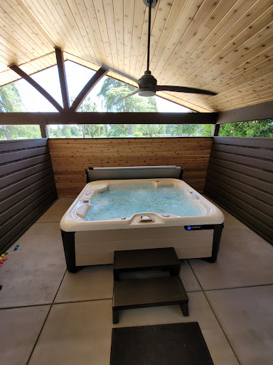 Hot Tubs Plus image