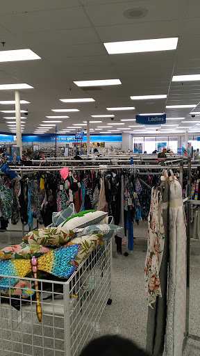 Clothing Store «Ross Dress for Less», reviews and photos, 2660 N Josey Ln, Carrollton, TX 75007, USA