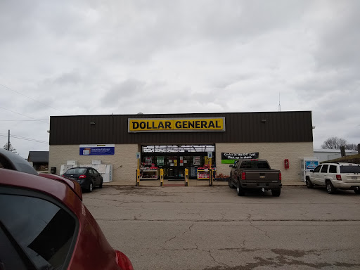 Discount Store «Dollar General», reviews and photos, 310 N Main St, New Madison, OH 45346, USA