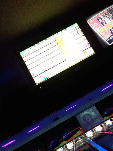 Bowling Alley «AMF Deer Valley Lanes», reviews and photos, 2902 W Thunderbird Rd, Phoenix, AZ 85053, USA