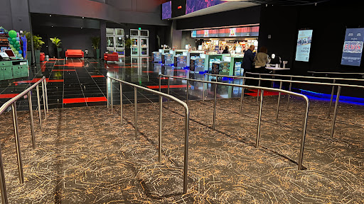 Movie Theater «Regal Cinemas Kendall Village 16 IMAX & RPX», reviews and photos, 8585 SW 124th Ave, Miami, FL 33183, USA