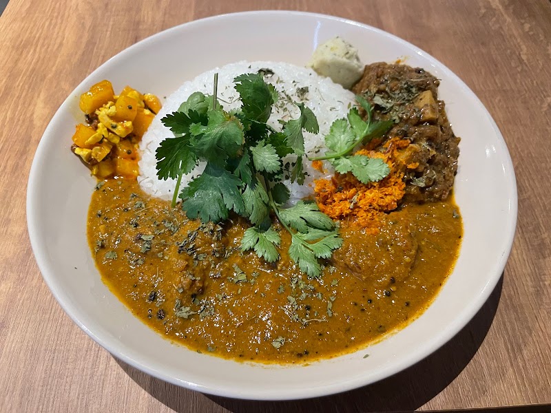 BIN CURRY (ビンカリー)