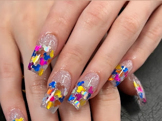 Da-Vi Nails