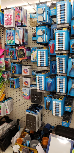 Dollar Store «Dollar Tree», reviews and photos, 1800 E 8th St, Davis, CA 95616, USA