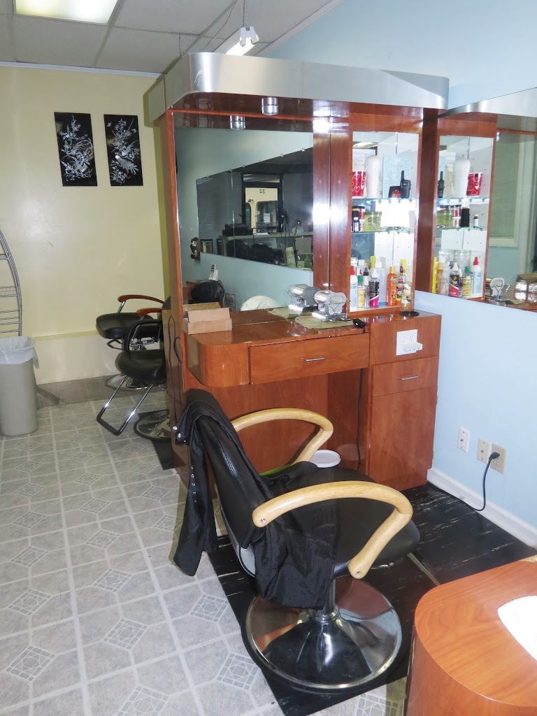 Elegant Nails and Hair Braiding 35816