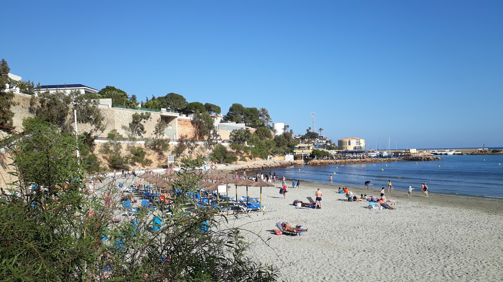 Glea Plajı'in fotoğrafı ve yerleşim