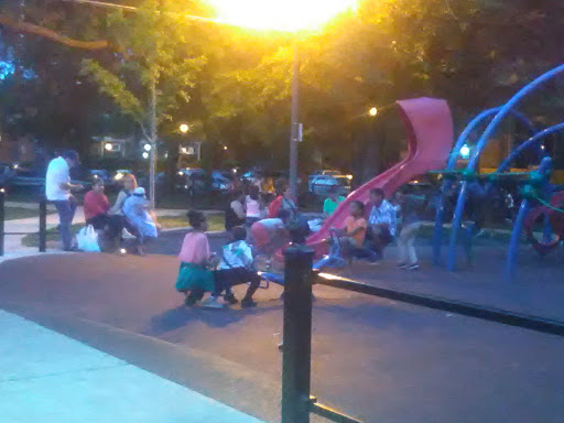 Park «Touhy Park», reviews and photos, 7348 N Paulina St, Chicago, IL 60626, USA