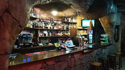 The Cavern Pub - C. Jorge Guillén, 13, 41730 Las Cabezas de San Juan, Sevilla, Spain