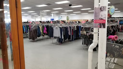 Thrift Store «The Salvation Army Family Store & Donation Center», reviews and photos, 9728 Lyndale Ave S, Bloomington, MN 55420, USA