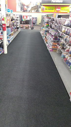 Staples image
