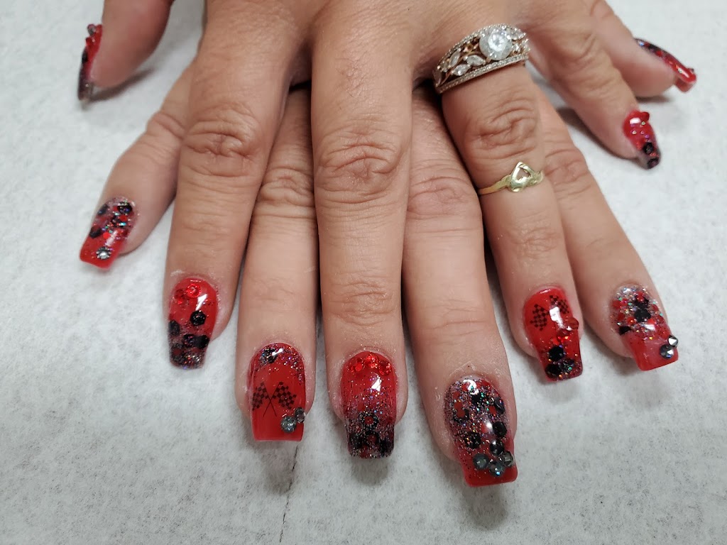 Nailz By Day Salon & Spa 69341