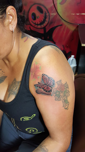 Explore cat paw print tattoo ideas, creative tattoo ideas in Los Angeles, available at South Central Tattoos