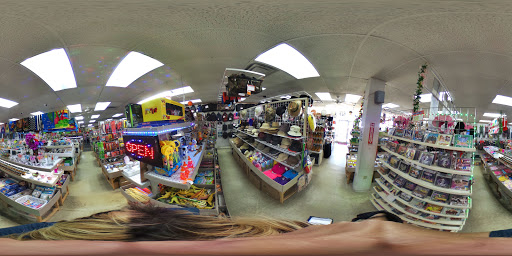 Tire Shop «Discount Tire Store - Orlando, FL», reviews and photos, 986 N Semoran Blvd, Orlando, FL 32807, USA