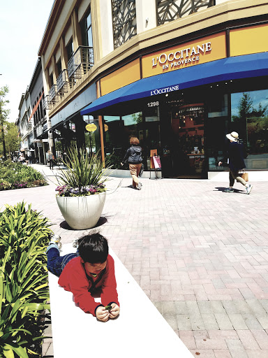 Shopping Mall «Broadway Plaza», reviews and photos, 1275 Broadway Plaza, Walnut Creek, CA 94596, USA