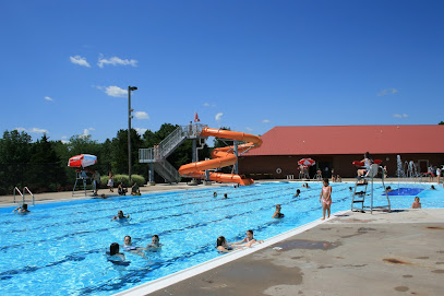 Albert-Oakland Family Aquatic Center