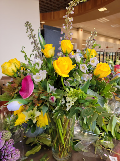 Supermarket «Roche Bros. Mashpee», reviews and photos, 11 Commercial St, Mashpee, MA 02649, USA