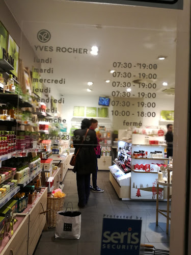 Beoordelingen van Yves Rocher Zuidstation Brussel in Brussel - Cosmeticawinkel