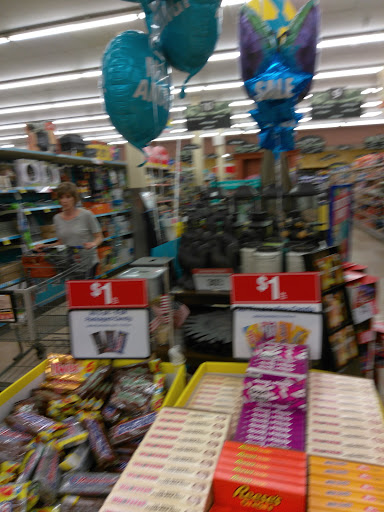 Grocery Store «Kroger», reviews and photos, 25780 Middlebelt Rd, Farmington Hills, MI 48336, USA