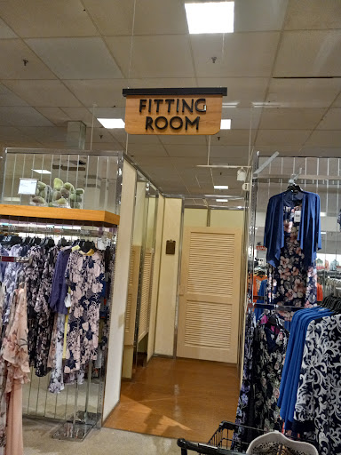 Shopping Mall «Lebanon Valley Mall», reviews and photos, 2231 Lebanon Valley Mall, Lebanon, PA 17042, USA