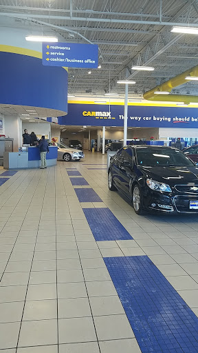 Used Car Dealer «CarMax», reviews and photos, 101 N Wolf Rd, Hillside, IL 60162, USA