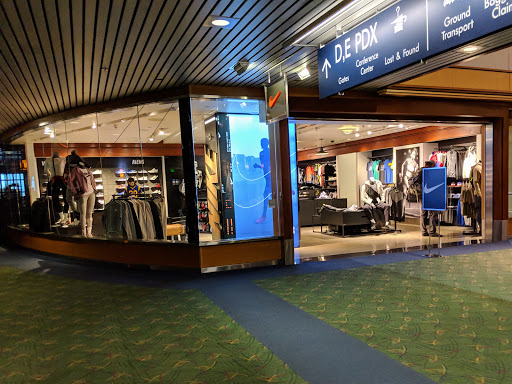 Nike PDX, 7000 NE Airport Way #27, Portland, OR 97218, USA, 