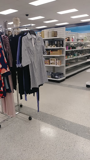 Clothing Store «Ross Dress for Less», reviews and photos, 4107 Portsmouth Blvd, Chesapeake, VA 23321, USA