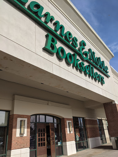 Book Store «Barnes & Noble», reviews and photos, 235 Union St, Waterbury, CT 06706, USA