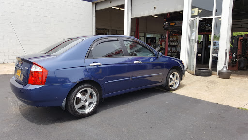 Tire Shop «Firestone Complete Auto Care», reviews and photos, 5200 Sunrise Hwy, Massapequa Park, NY 11762, USA