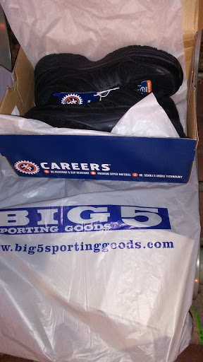 Sporting Goods Store «Big 5 Sporting Goods - San Pedro», reviews and photos, 529 S Gaffey St, San Pedro, CA 90731, USA