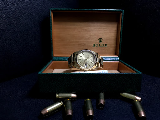 Pawn Shop «Sterling & Knight Jewelry & Pawn», reviews and photos, 295 S Schmidt Rd, Bolingbrook, IL 60440, USA