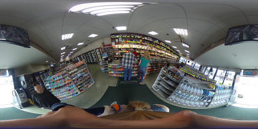 Liquor Store «Santa Monica Liquor», reviews and photos, 1001 Wilshire Blvd, Santa Monica, CA 90401, USA