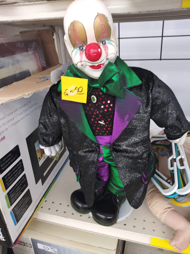 Thrift Store «Village Discount Outlet», reviews and photos, 3500 Cleveland Ave, Columbus, OH 43224, USA