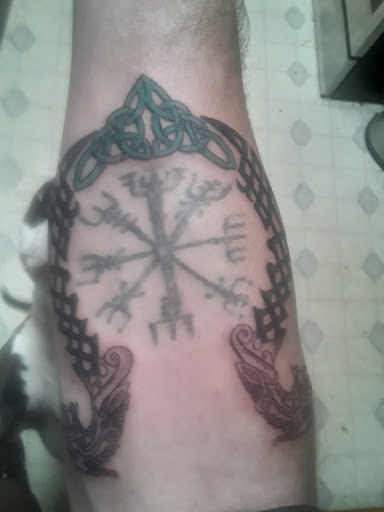 Tattoo Shop «Mystic Tattoo and Body Piercing», reviews and photos, 1150 Richmond Rd, Charlottesville, VA 22911, USA