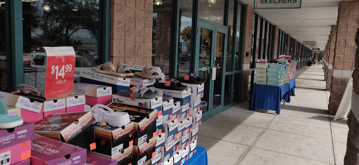 Shoe Store «SKECHERS Factory Outlet», reviews and photos, 2663 Gulf to Bay Blvd #910, Clearwater, FL 33759, USA