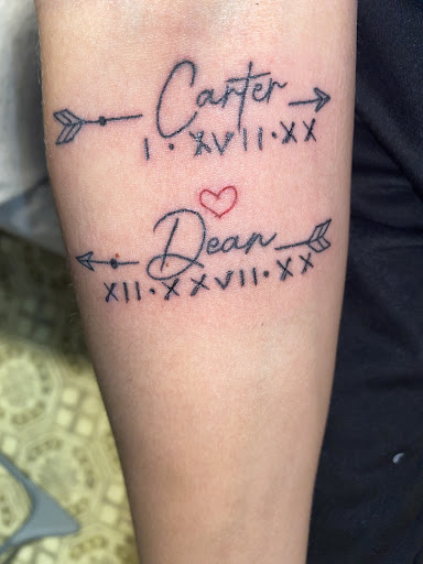 Tattoo Shop «Needle Master Tattoo Studio», reviews and photos, 527 S Reynolds Rd, Toledo, OH 43615, USA