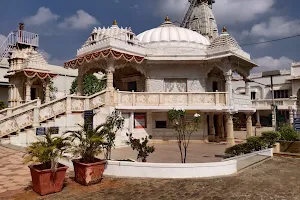 Shri Parshwa Labdhi Dham Jain Temple image