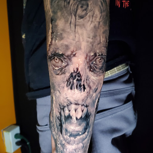 Explore tattoo ideas for 3 best friends, creative tattoo ideas in Bensalem, available at Oracle tattoo gallery