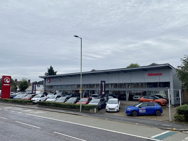 Comments and reviews of Advance Vauxhall Watford