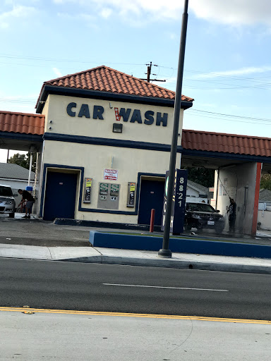 $1 Car Wash en Downey