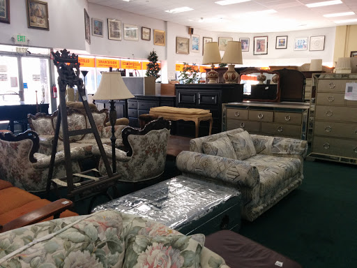 Thrift Store «MTA Thrift Store», reviews and photos, 6735 Van Nuys Blvd, Van Nuys, CA 91405, USA