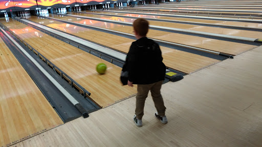 Bowling Alley «AMF Price Lanes Bowling», reviews and photos, 3215 Kirkwood Hwy, Wilmington, DE 19808, USA