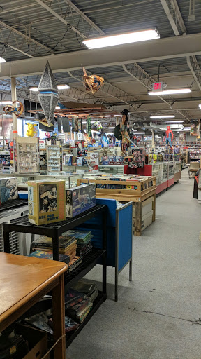 Comic Book Store «Atomic Comics Emporium», reviews and photos, 50 W Mercury Blvd, Hampton, VA 23669, USA