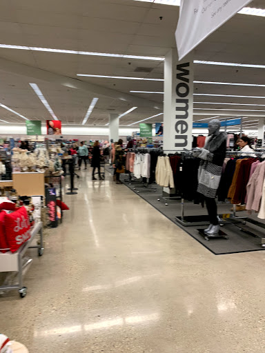 Department Store «Nordstrom Rack Woodfield», reviews and photos, 1520 E Golf Rd, Schaumburg, IL 60173, USA