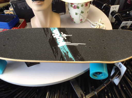 Store «Consign Mine», reviews and photos, 23520 Overland Dr #128, Sterling, VA 20166, USA