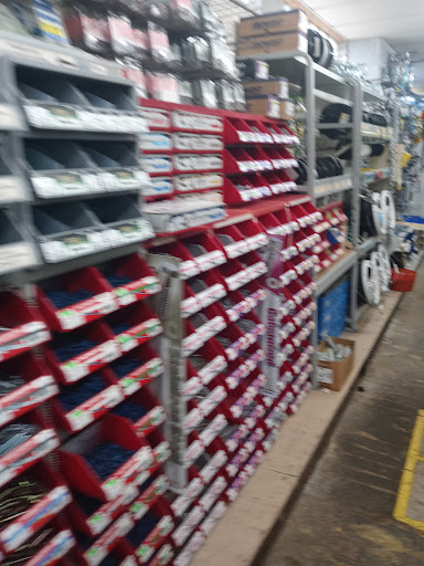 Hardware Store «Pointe Hardware & Lumber», reviews and photos, 15020 Kercheval Ave, Grosse Pointe Park, MI 48230, USA